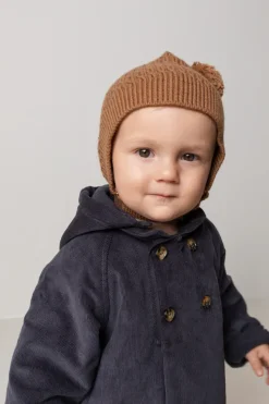 Adyn, Hat
