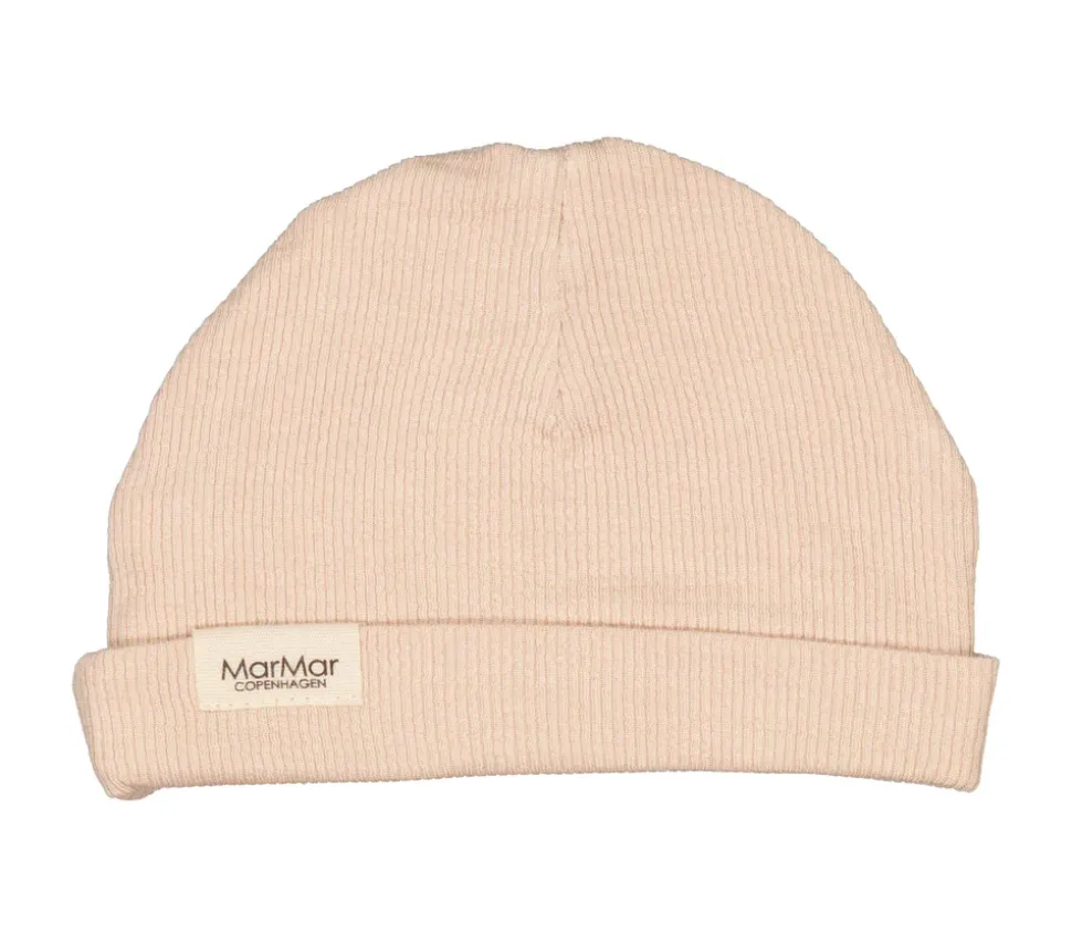 Aiko, Hat