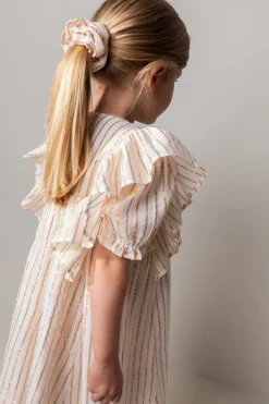 Alma, Scrunchie
