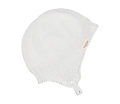 Aly, Hat