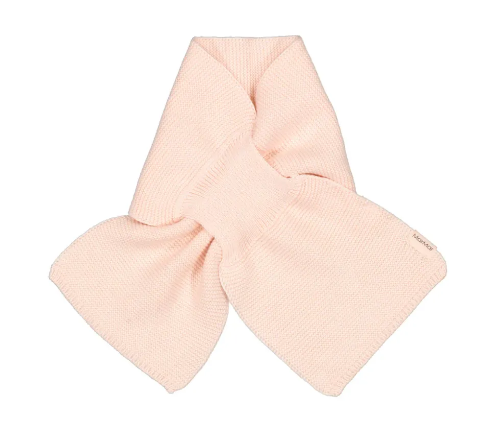 Aris B, Scarf