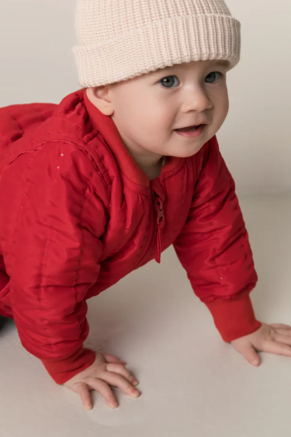 Atlas, Beanie