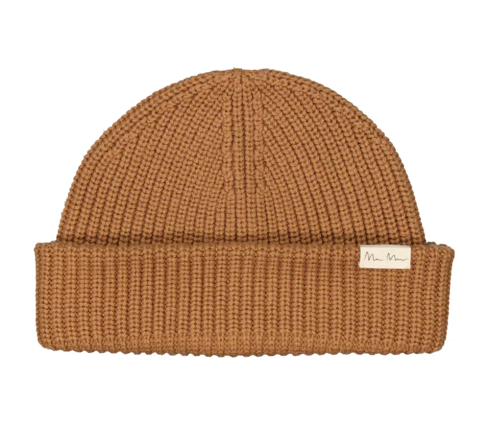 Atlas W, Hat