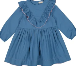 Daljana, Dress