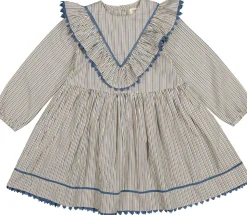 Daljana, Dress