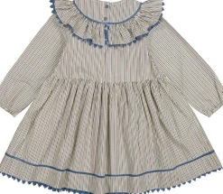 Daljana, Dress