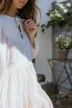 Darcy W, Dress