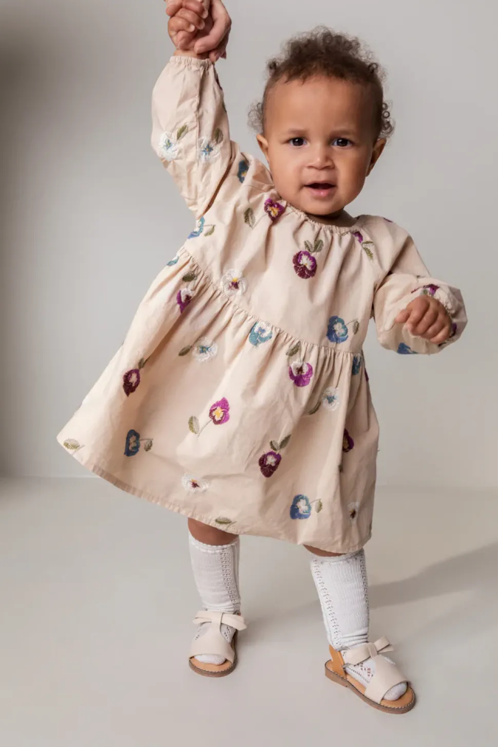 Dawson, Dress
