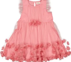 Dinne, Dress