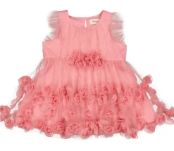 Dinne, Dress