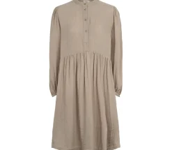 Doma W, Dress