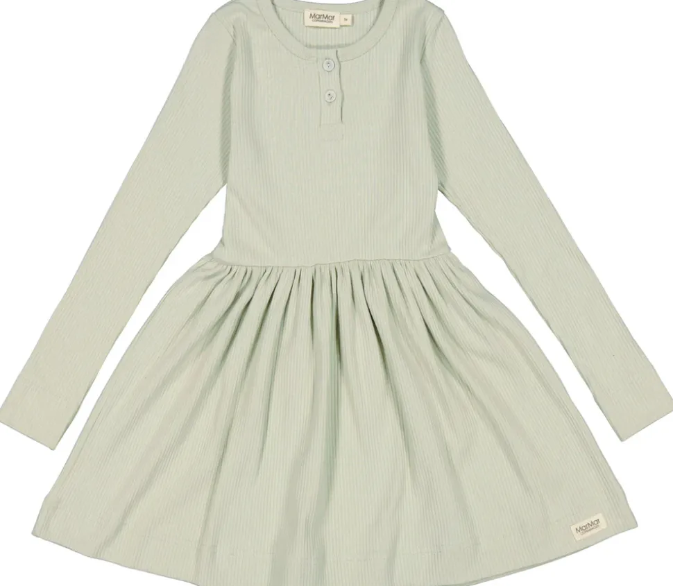 Dress Dira, Dress