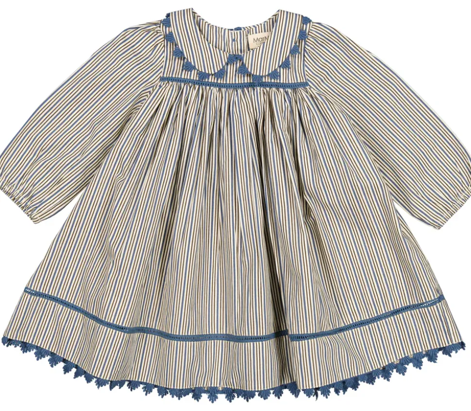 Dulla Ls, Dress
