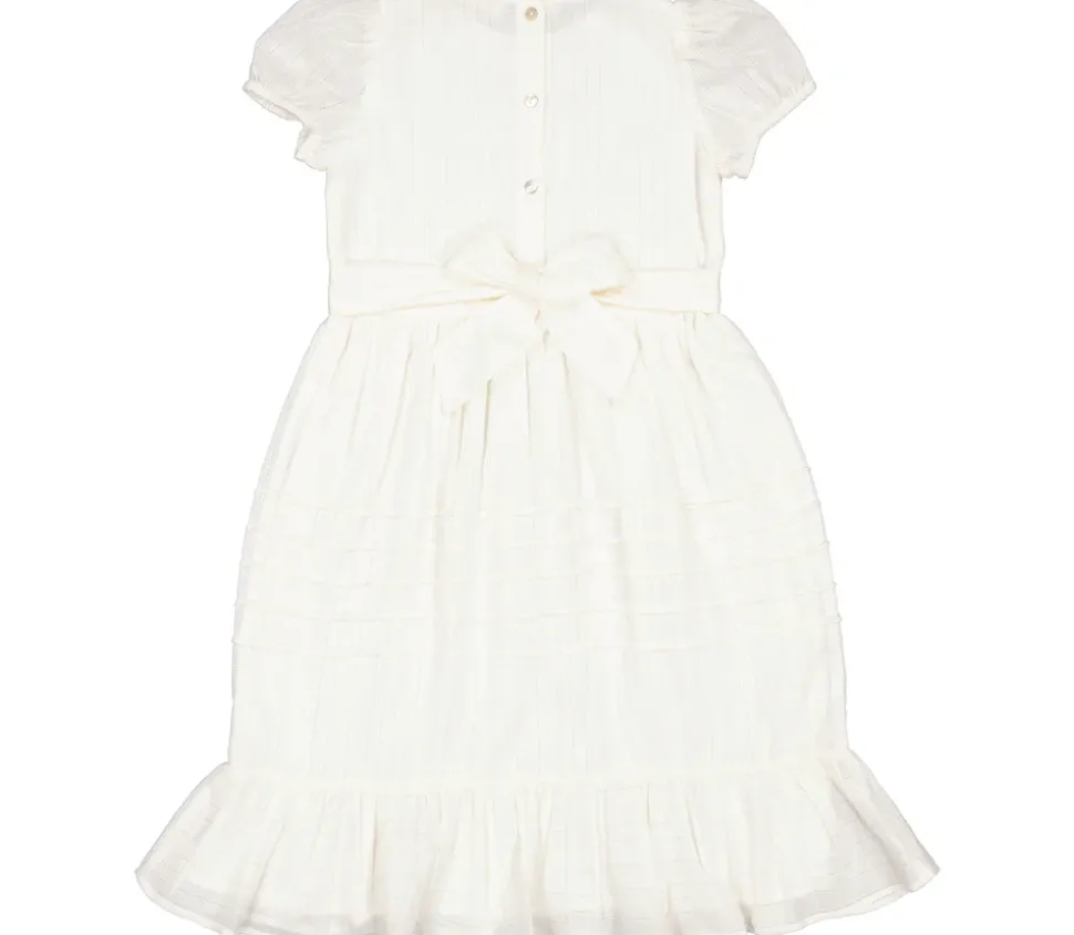 Dysiana, Dress