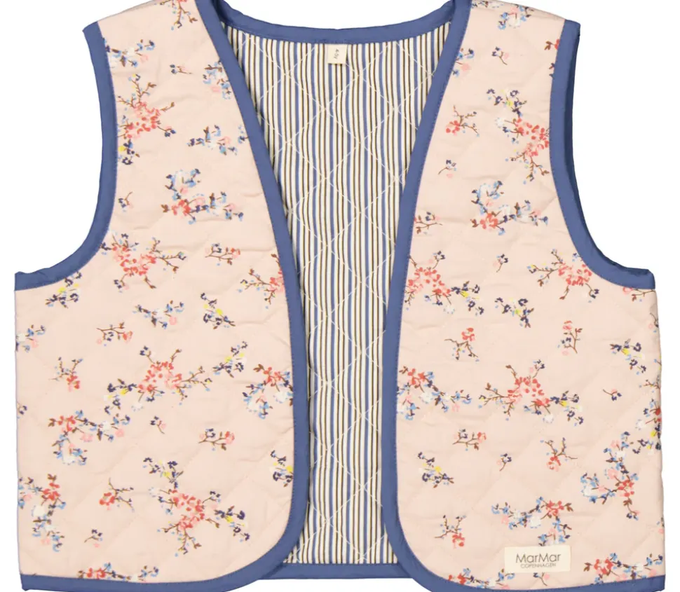 Jyan, Vest