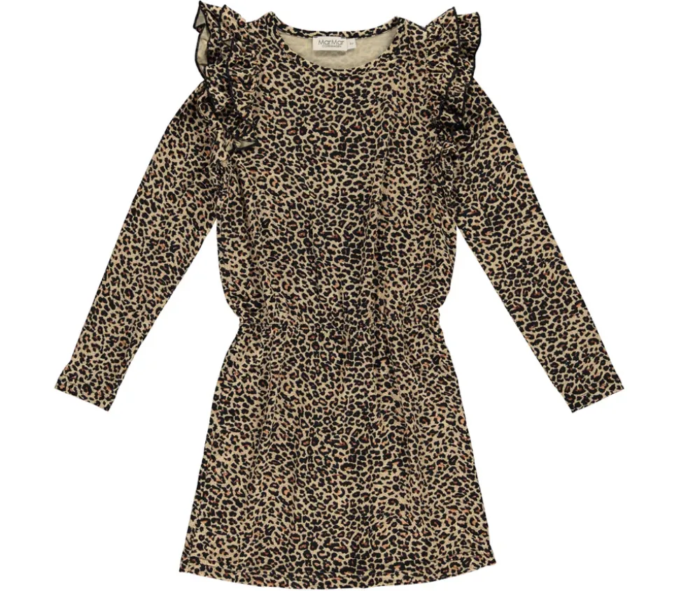 Leo Doillon, Dress