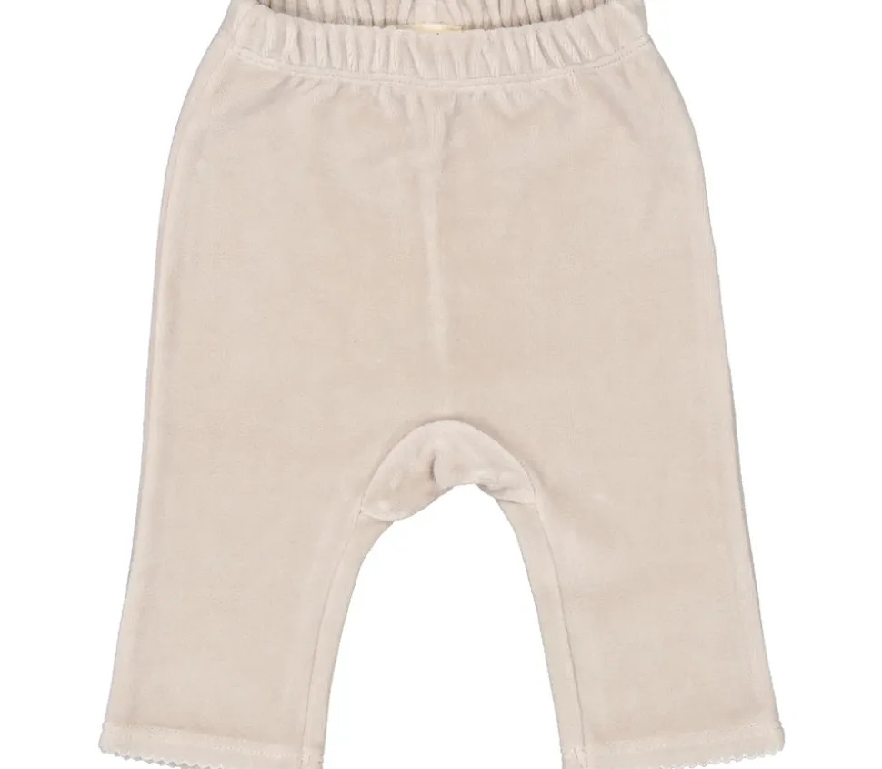 Pier, Pants
