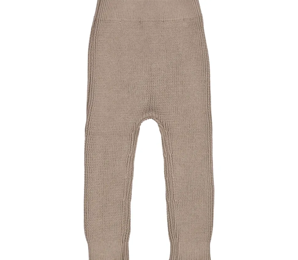 Pigaly, Pants