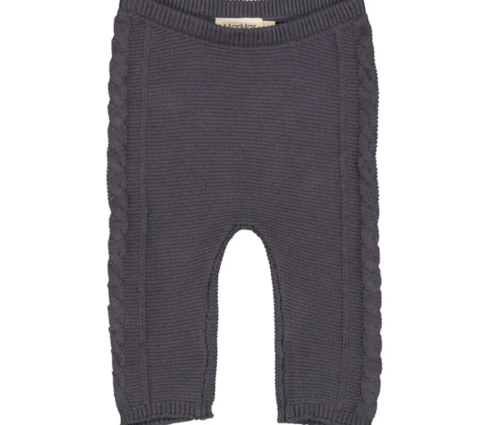 Pira, Pants
