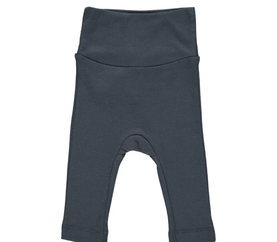 Piva, Pants