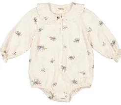 Rhea, Romper