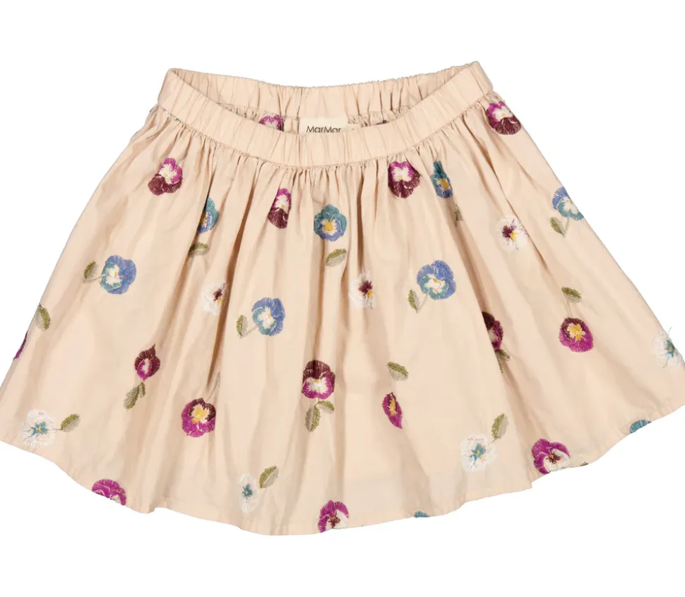Selina, Skirt