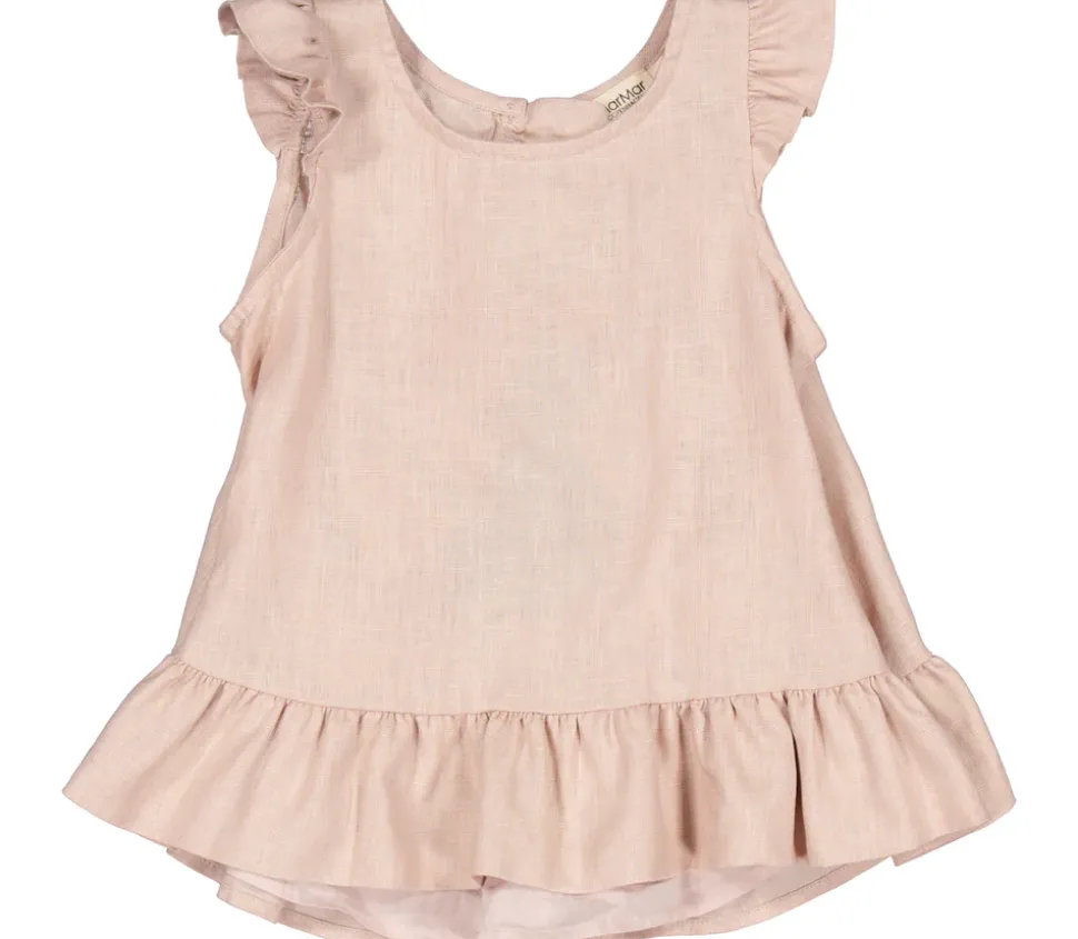 Tawny, Top