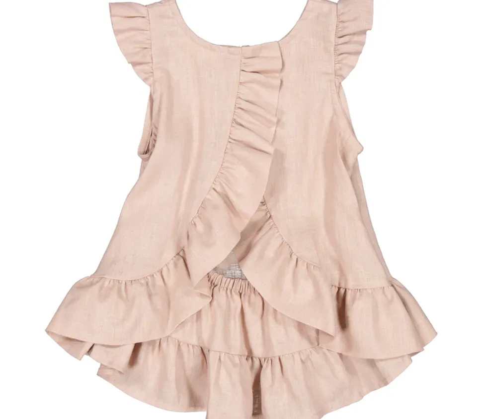 Tawny, Top