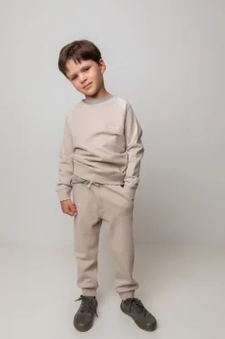 Thadeus, Sweatshirt