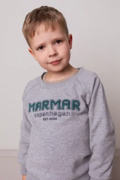 Theos, Sweatshirt